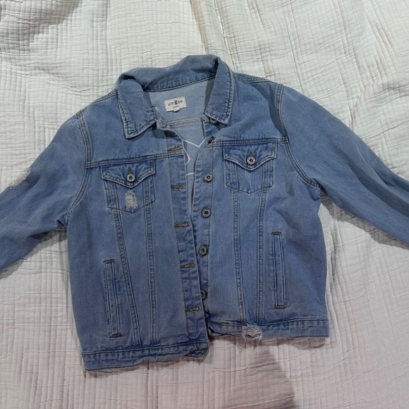 Distressed Denim Jacket with Star Patches - Size L - Picture 2 of 2